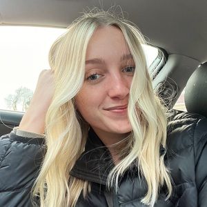 Meet your Posher, Camille